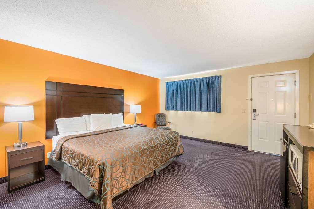 Americas Best Value Inn Giddings Room photo